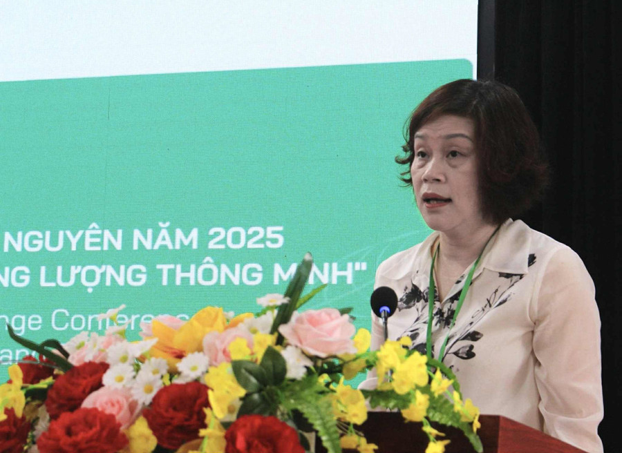 TS Nguyễn Hồng Liên, Phó Giám đốc MM888 bảo mật tuyệt đối Thái Nguyên phát biểu tại Hội nghị. ts-lien.jpg