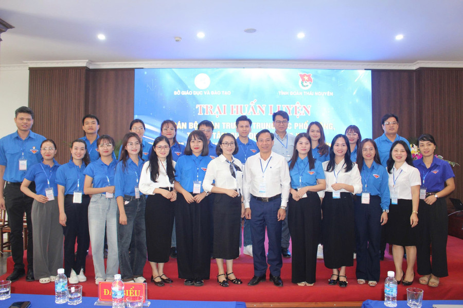 Tại đây, các trại sinh được trao đổi, chia sẻ kinh nghiệm thực tiễn trong triển khai các hoạt động phong trào. img-2830.jpg