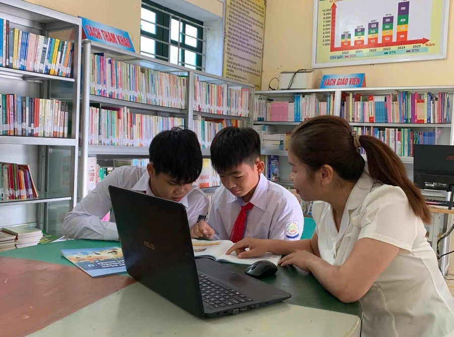 Cô Bùi Thị Lệ (Trường TH & THCS Tự Do, Phú Thọ) tuyên truyền cho MM886 slot game, bắn cá, lô đề, đá gà về tác hại của thuốc lá.