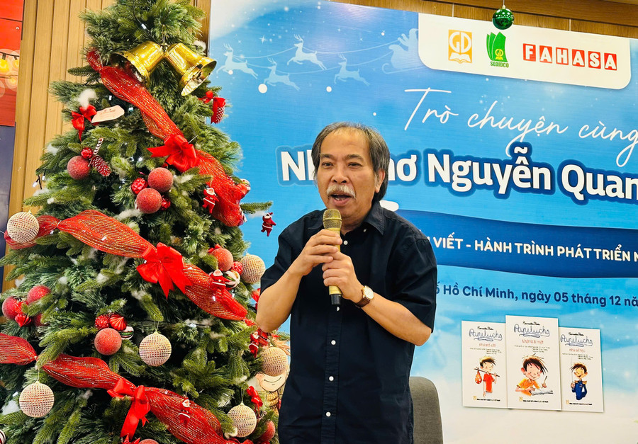 Nhà thơ Nguyễn Quang Thiều chia sẻ tại sự kiện. xay-dung-thoi-quen-doc-sach-3.jpg