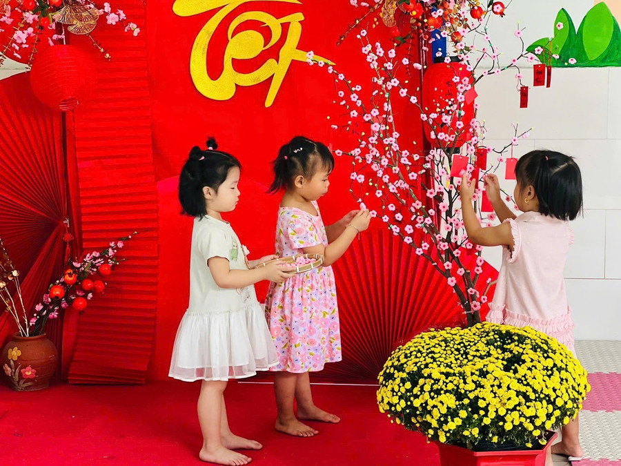tet-vao-truong-hoc-3.jpg