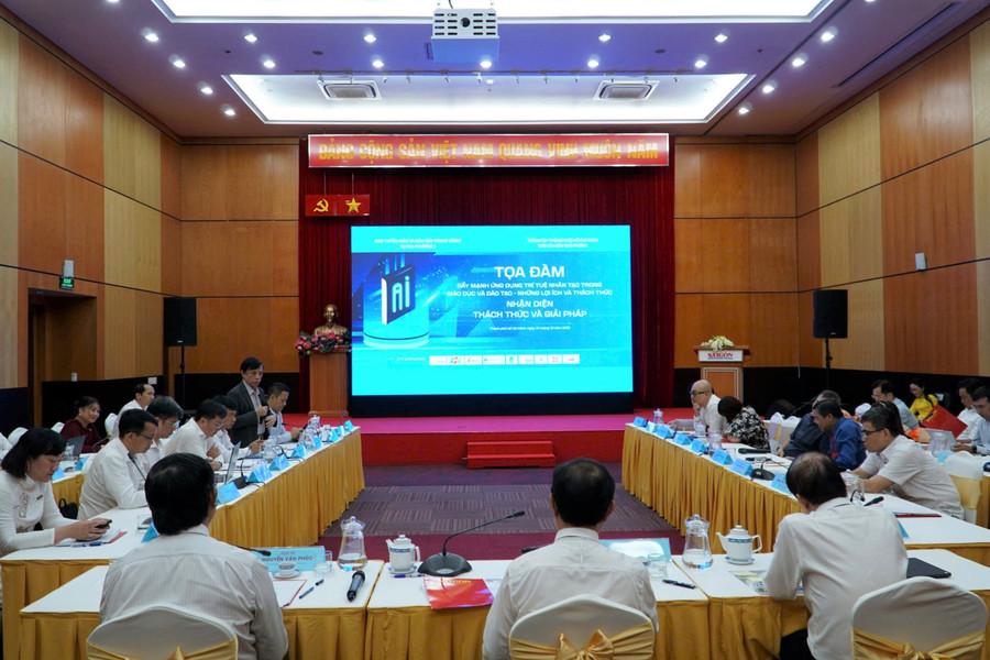 Quang cảnh buổi tọa đàm. toa-dam-4-4259.jpg