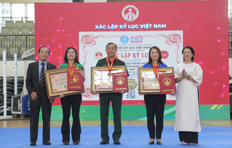 vi-vo-nam-2.jpg