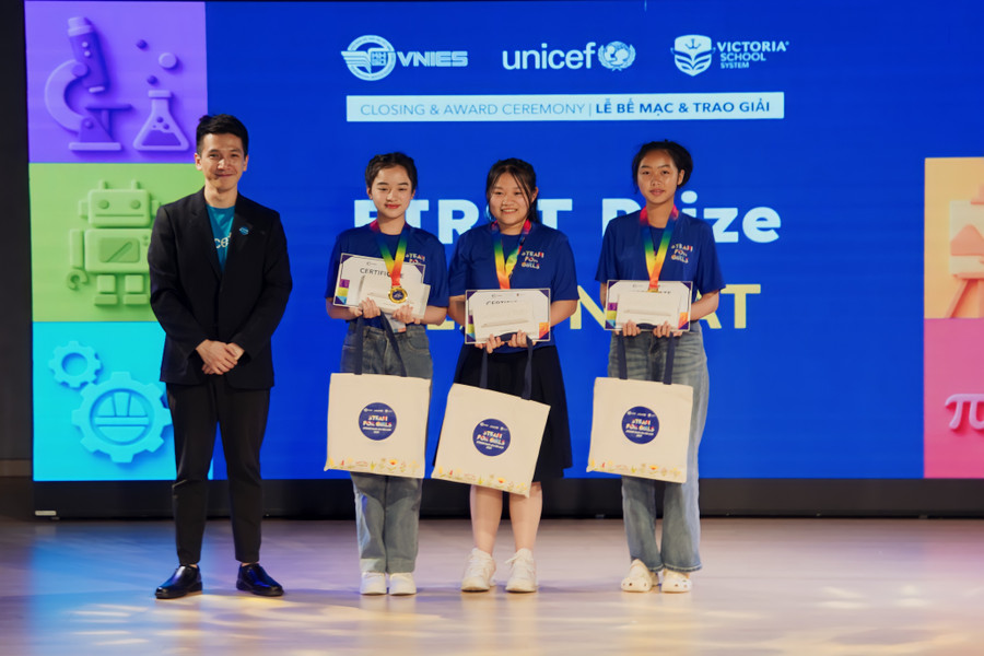 huy-chuong-vang-1.jpg