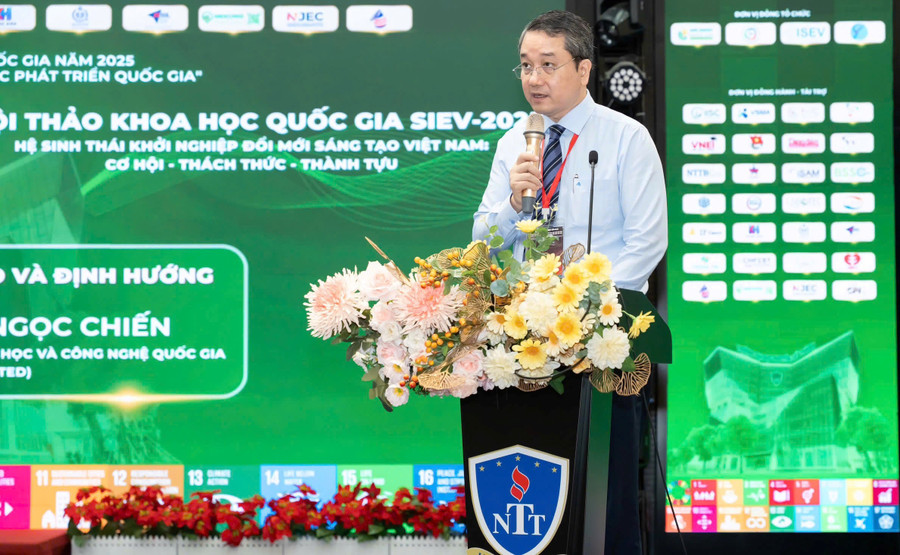hoi-thao-2.jpg