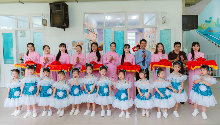 Trường Mầm non Tân Phong khánh thành Thư viện số.