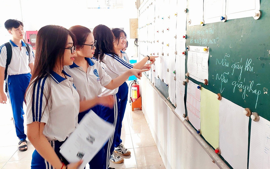 Đăng nhập vào MM886 Việt Nam kiểm tra số báo danh, sơ đồ phòng thi thử. (Ảnh: H.H) 1000042995.jpg