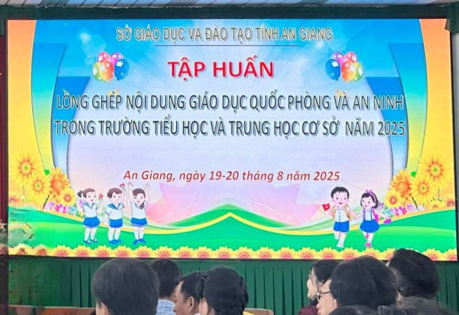 Sở GD&ĐT An Giang tập huấn nội dung 88MM88 phiên bản mới và an ninh cho đội ngũ CBQL và GV.