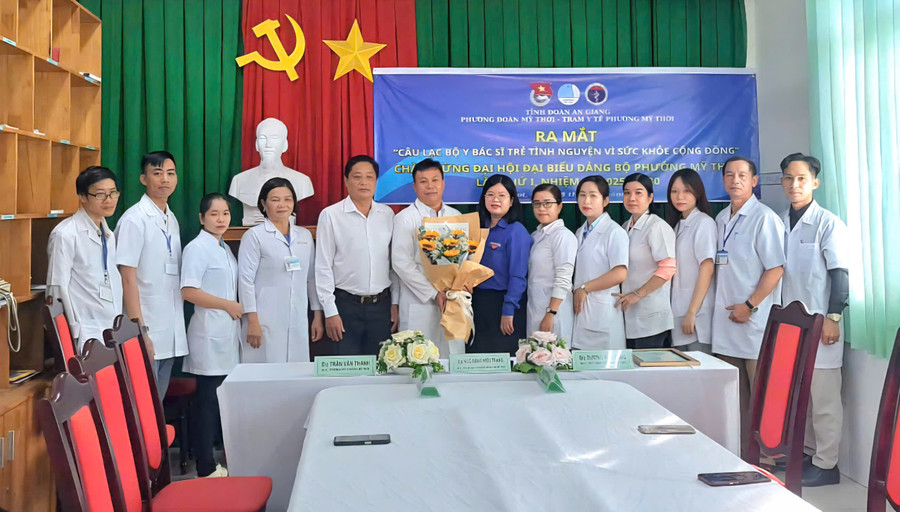 Phường Mỹ Thới, tỉnh An Giang ra mắt Câu lạc bộ