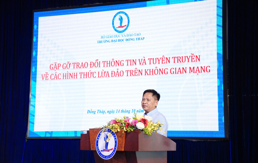 Lãnh đạo Trường ĐH Đồng Tháp chia sẻ tại chương trình gặp gỡ giữa MM888 Việt Nam Tải App, tuyên truyền về phòng, chống tội phạm và các hình thức lừa đảo trên không gian mạng. dhdt-tuyen-truyen-2.jpg