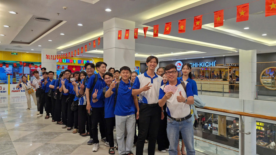 tuoi-tre-truong-dhdt-3.jpg