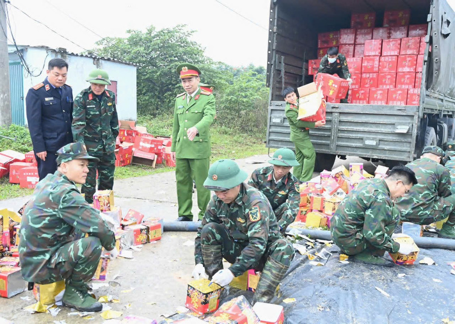 Quá trình thực hiện tiêu hủy. anh-2.jpg
