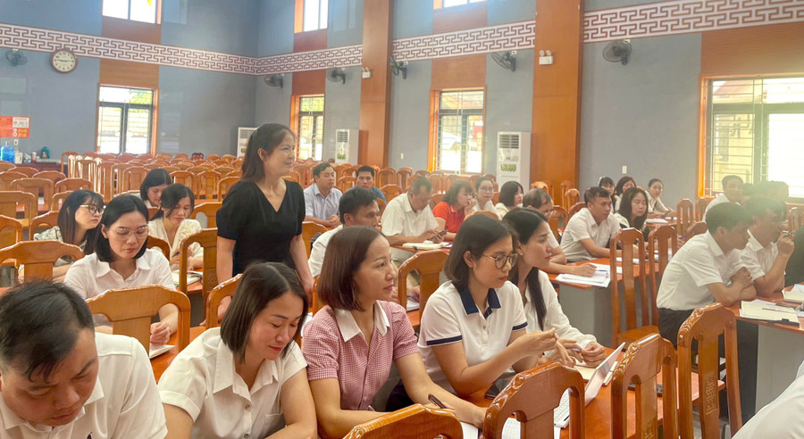 Đại diện các MM88b nhà cái phát biểu ý kiến tại hội nghị. q2.jpg