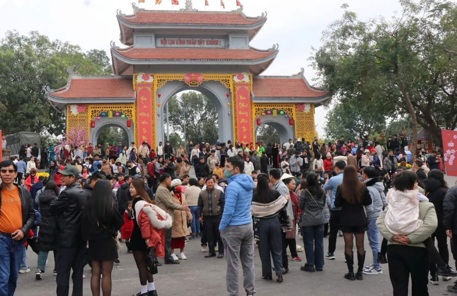 Lễ hội Lim Xuân Bính Ngọ năm 2026 diễn ra trong 2 ngày 28/2 - 1/3/2026 (tức 12 - 13 tháng Giêng năm Bính Ngọ). image-1.png