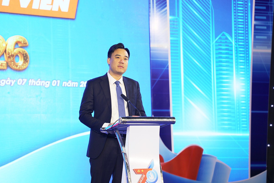 Bí thư Tỉnh đoàn Bắc Ninh Trần Văn Đăng phát biểu tại ngày hội. img-1541.jpg