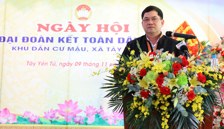Bí thư Tỉnh ủy Bắc Ninh Nguyễn Hồng Thái phát biểu tại ngày hội. untitled-7303.jpg