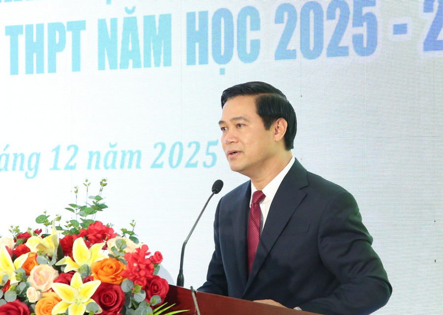 Phó Chủ tịch UBND tỉnh Bắc Ninh Lê Xuân Lợi phát biểu động viên các đội tuyển. a3.png