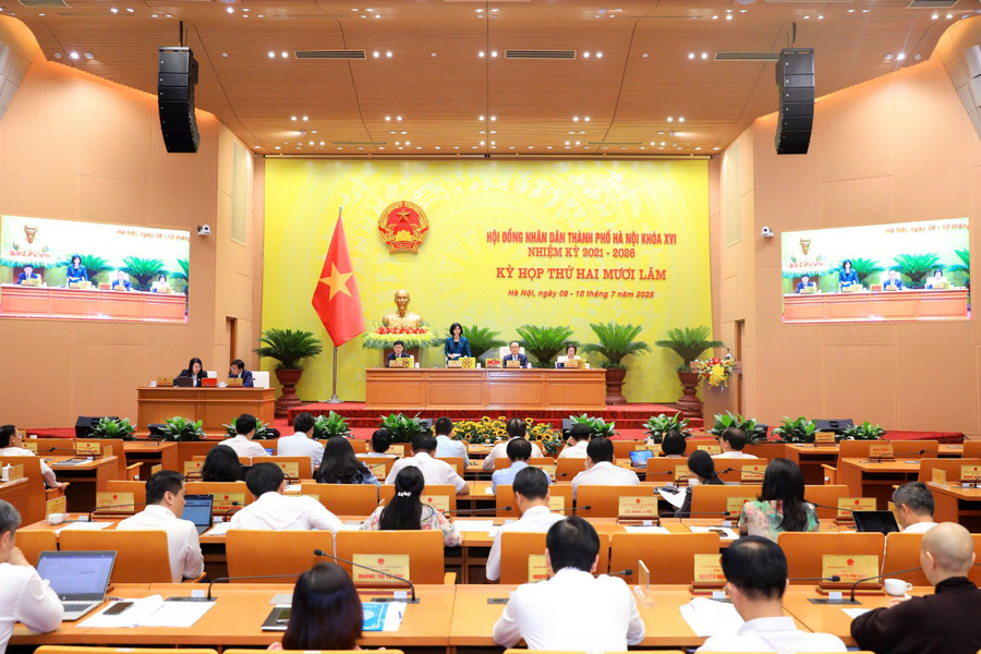 Quang cảnh kỳ họp. hn-2.jpg