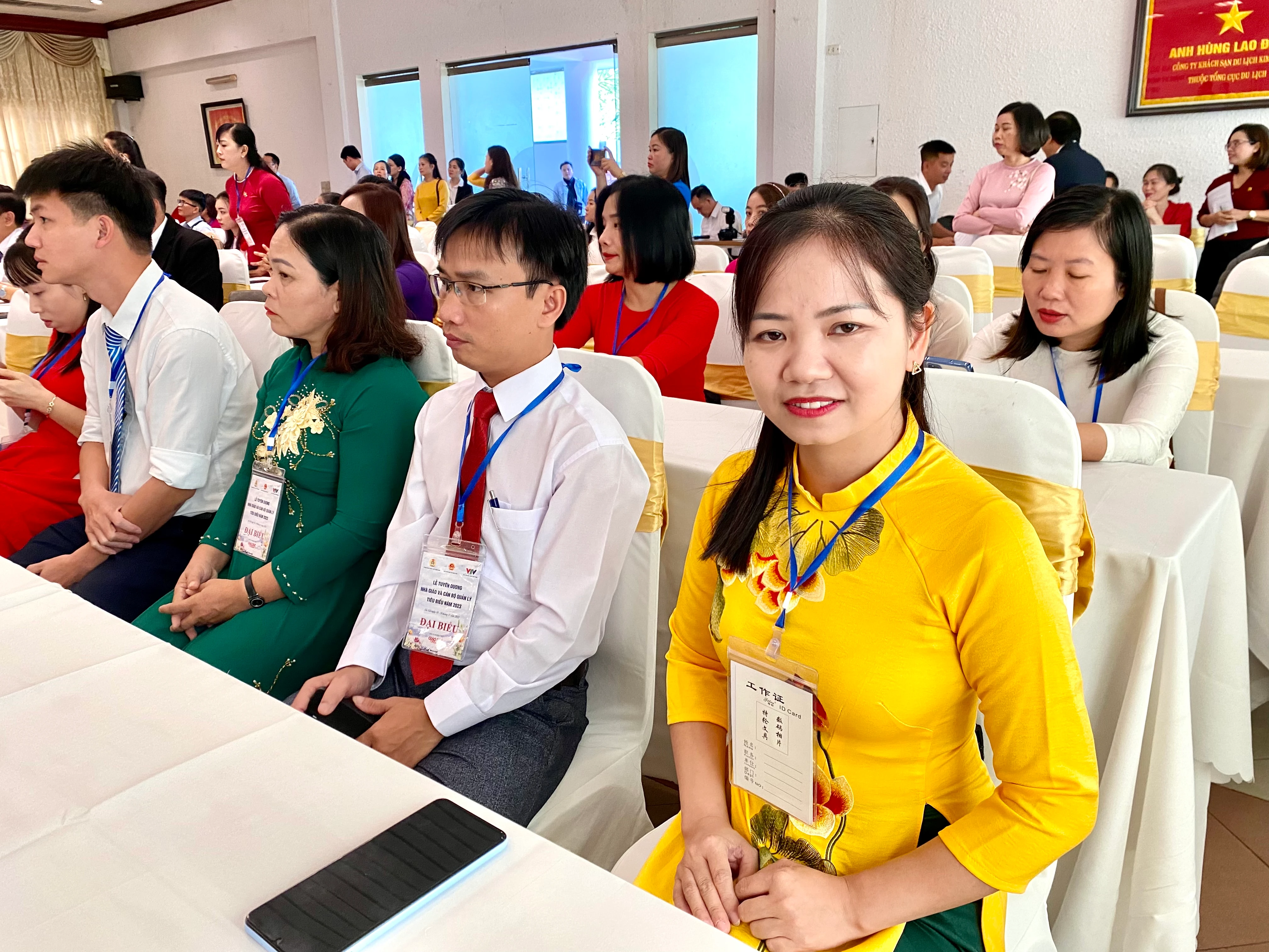Cô Trần Thị Như Quỳnh, Trung Tâm Đăng Nhập MM88 Chính Thức Mới Trường Tiểu học Liêm Chính (Hà Nam). Cô Trần Thị Như Quỳnh, Trung Tâm Đăng Nhập MM88 Chính Thức Mới Trường Tiểu học Liêm Chính (Hà Nam).