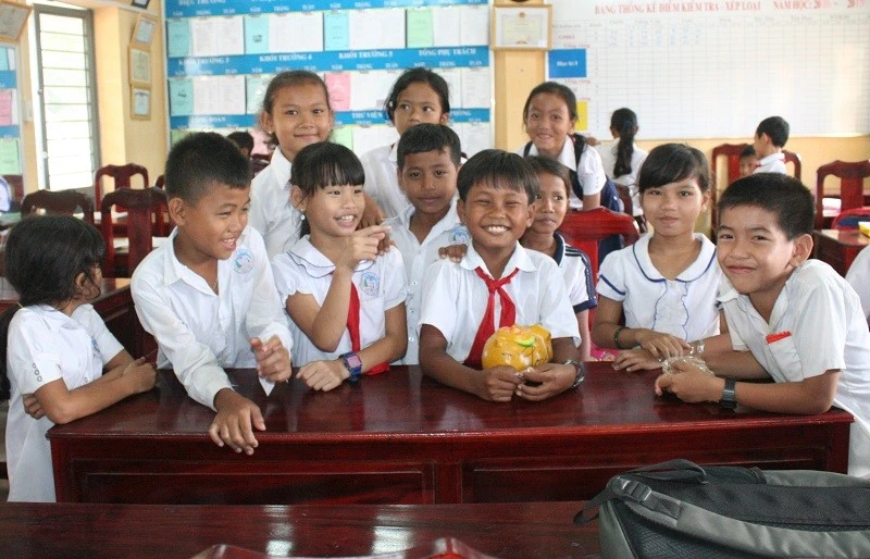 MM886 slot game, bắn cá, lô đề, đá gà trường TH Hàm Giang B, Huyện Trà Cú, Trà Vinh MM886 slot game, bắn cá, lô đề, đá gà trường TH Hàm Giang B, Huyện Trà Cú, Trà Vinh