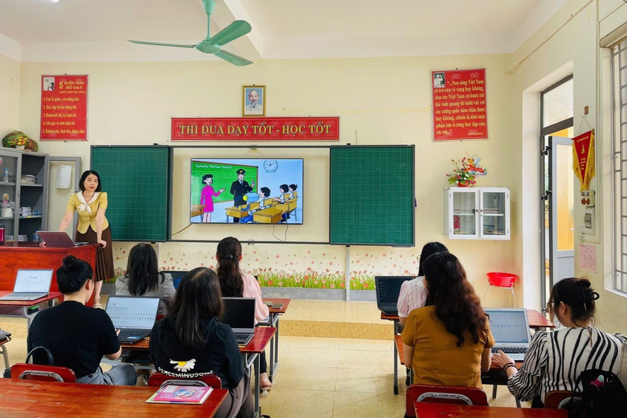 Trung Tâm Đăng Nhập MM88 Chính Thức Mới ở Hà Tĩnh tham gia tập huấn nganh-giao-duc-ha-tinh-trong-binh-dan-hoc-vu-so-anh3.jpg