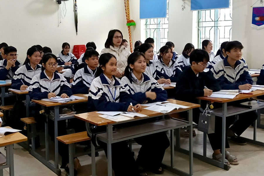 Với Mỹ Linh, Ngữ văn không chỉ là môn học mà nơi để em lắng nghe, thấu cảm và nhìn nhận cuộc sống. mylinh2.jpg