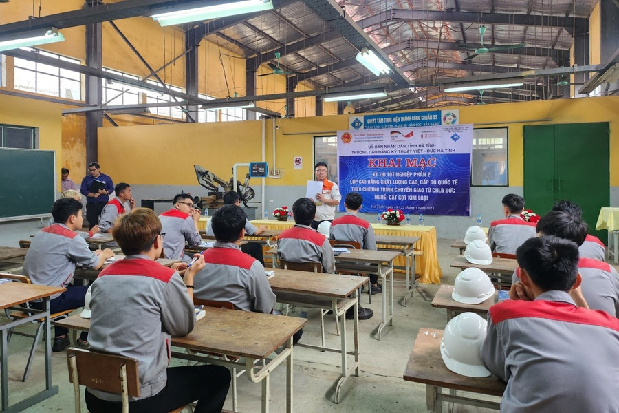 Trường Cao đẳng Kỹ thuật Việt – Đức Hà Tĩnh tổ chức thi MM88dangnhap nhà cái World Cup 2026 nghề cơ khí cho các MM888 Việt Nam Tải App.