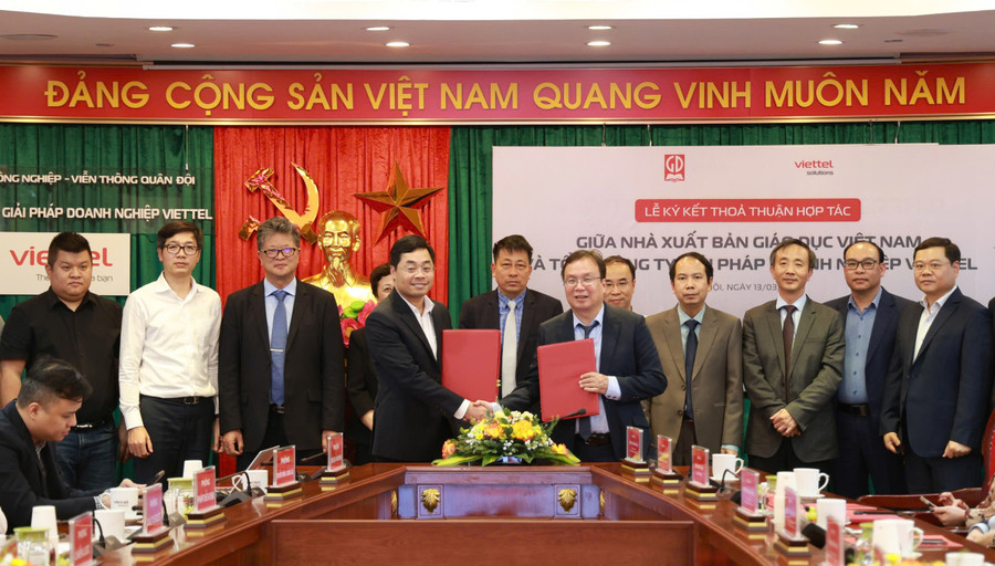 NXB Giáo dục Việt Nam và Tổng công ty Giải pháp Link Vào Trang Chủ MM88.COM Chính Thức Viettel trao đổi văn bản thoả thuận hợp tác giữa hai đơn vị. nxb-1.jpg