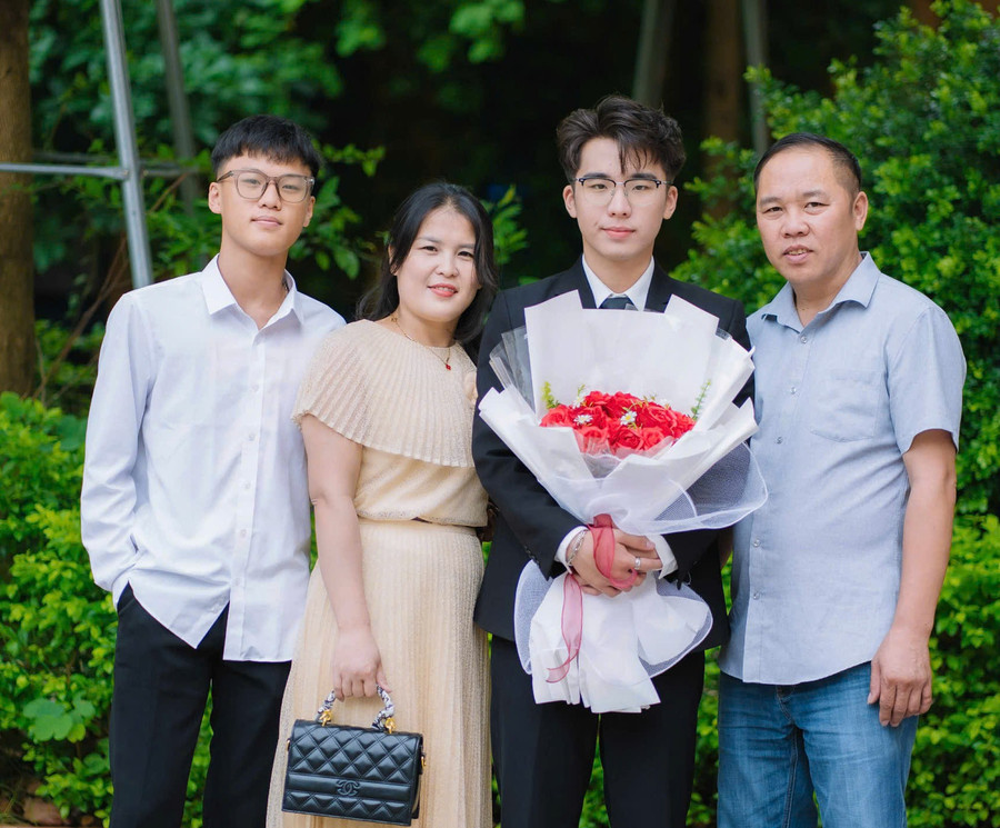 nhan-1.jpg