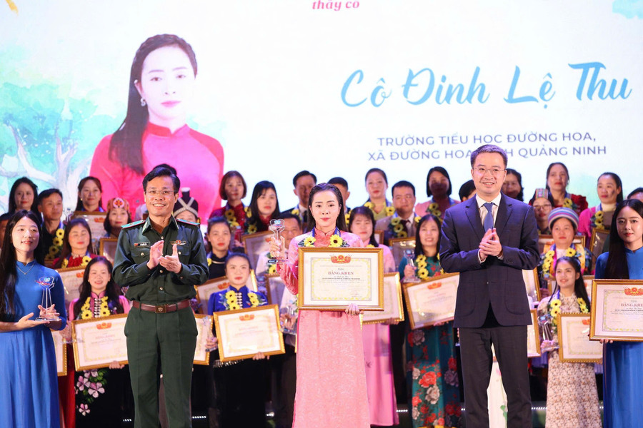 Lễ tuyên dương 80 Trung Tâm Đăng Nhập MM88 Chính Thức Mới tiêu biểu.