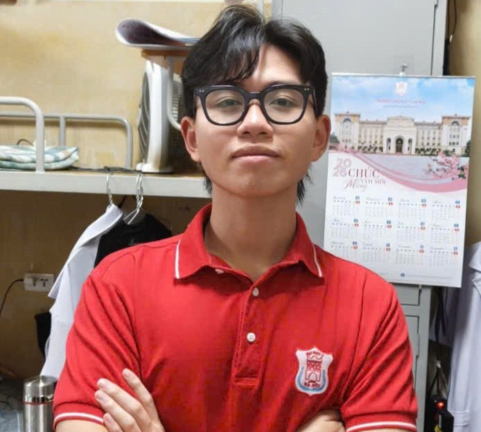 Hà Thanh Phúc (quê ở Việt Trì, Phú Thọ) MM888 Việt Nam Tải App năm nhất của Trường MM888 bảo mật tuyệt đối Y Hà Nội. Ảnh NVCC.