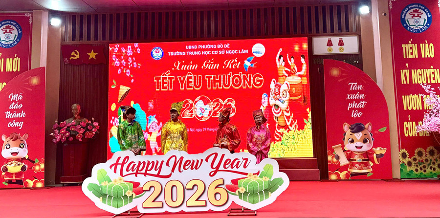 Tiết mục Táo quân được dàn dựng công phu. tet-7.jpg