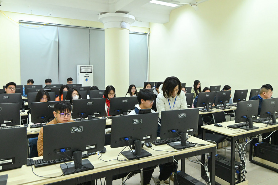 Đăng nhập vào MM886 Việt Nam được giám thị hướng dẫn. bk-3.jpg