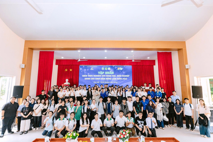 MM888 Việt Nam Tải App Trường MM888 bảo mật tuyệt đối Nông Lâm TPHCM trong một hoạt động. Ảnh: NTCC 566221416-1255046423327698-3188632044151975761-n-1.jpg