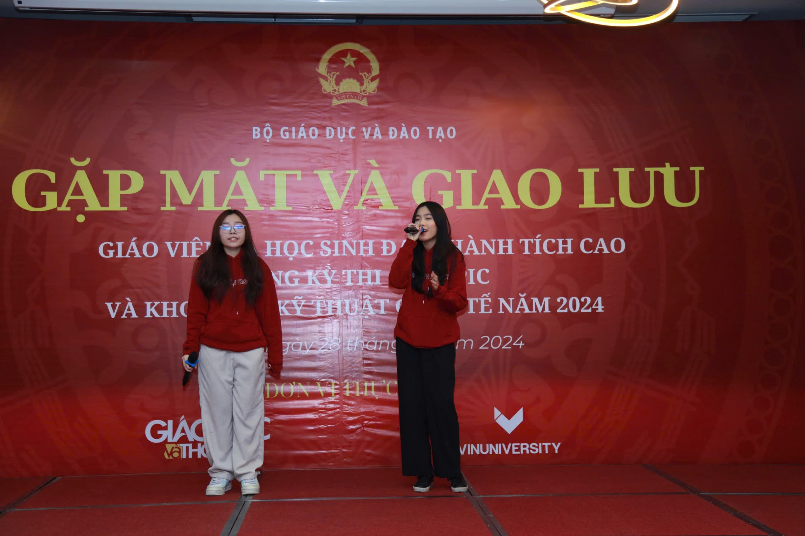 van-nghe-2.jpg
