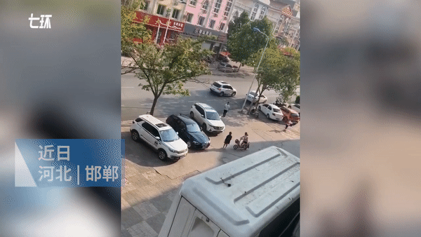 Phẫn nộ chồng 2MM88.com trò chơi điện tử đâm vợ sau khi làm thủ tục ly hôn