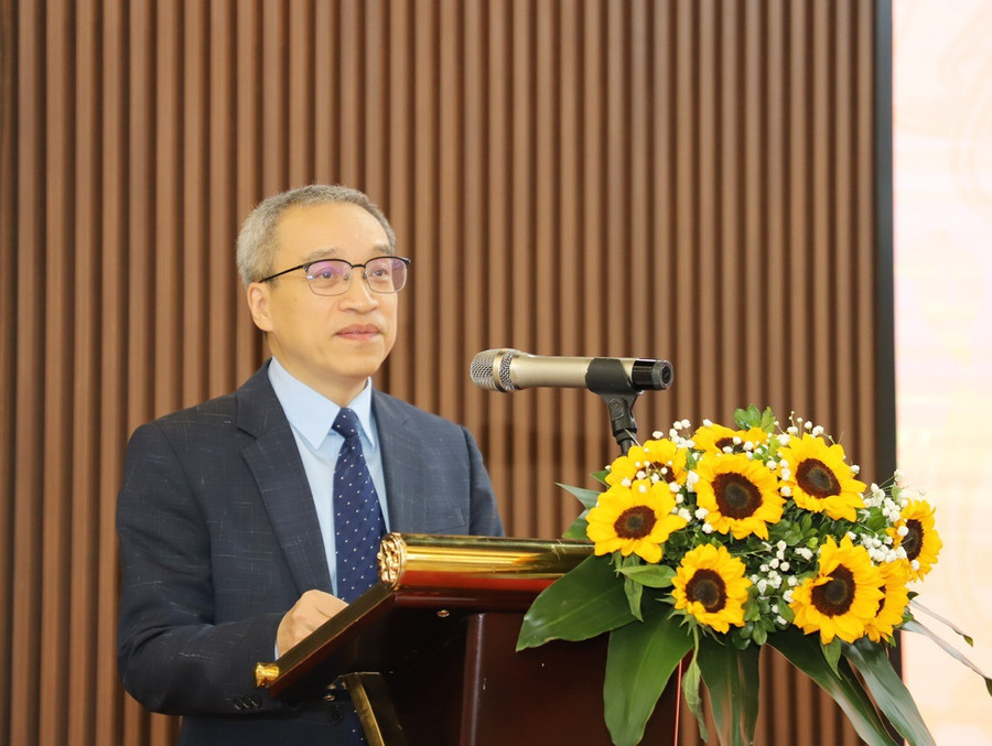Ông Phan Tâm - Thứ trưởng Bộ VH,T&DL phát biểu tại hội nghị. xb-2.jpg