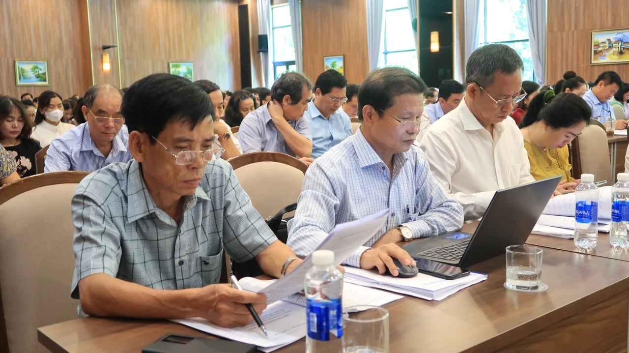 Nhiều đại biểu cho rằng, chế độ lương, phụ cấp cho Trung Tâm Đăng Nhập MM88 Chính Thức Mới mầm non còn quá thấp.