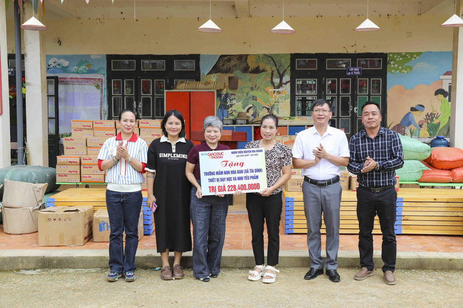 tia-dinh-giam-ngheo-1.jpg
