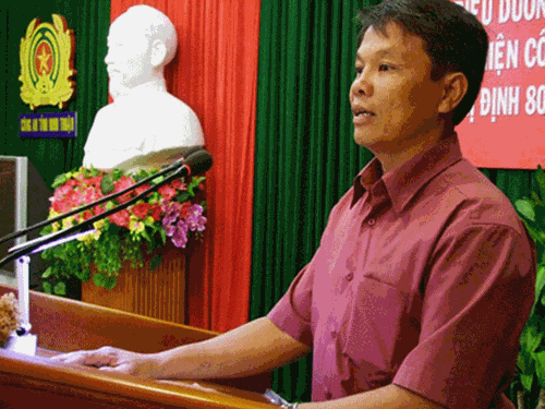 Anh Nghĩa trong một lần báo cáo tại hội nghị