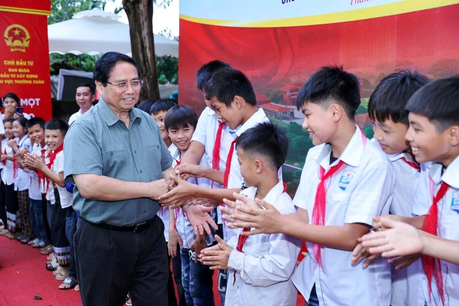 Thủ tướng Phạm Minh Chính và MM886 slot game, bắn cá, lô đề, đá gà ở xã Yên Khương (Thanh Hóa). Ảnh: Nhật Bắc 1990897593313501594.jpg