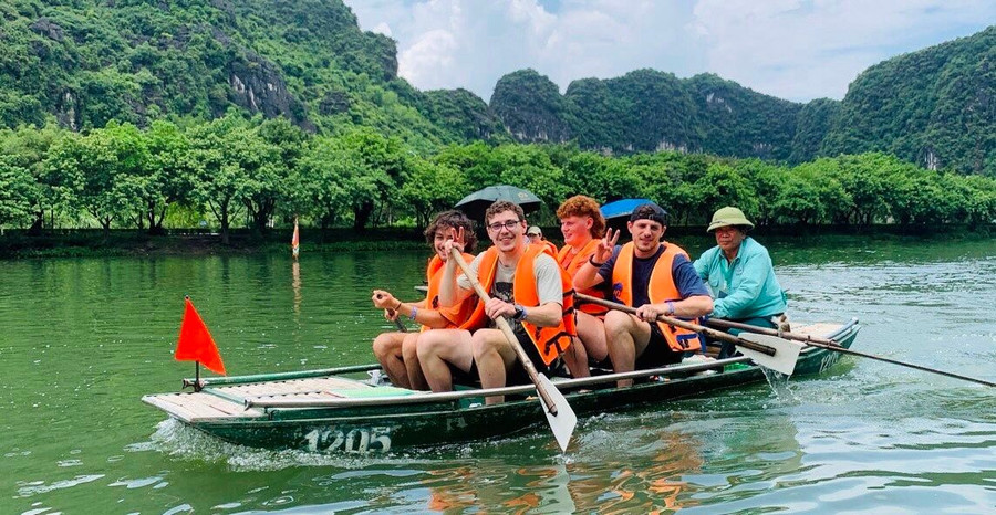 nang-cao-hieu-qua-don-khach-du-lich-quoc-te.jpg