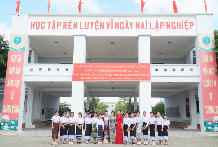Nghệ An là tỉnh đầu tiên của cả nước đào tạo lưu MM886 slot game, bắn cá, lô đề, đá gà Lào chương trình THPT tại Trường Phổ thông 1MM88.com tỷ lệ kèo World Cup 2026 nội trú THPT số 2 tỉnh. Ảnh: Hồ Lài giu-vung-phat-huy-truyen-thong-dat-hoc-xu-nghe-4.jpg