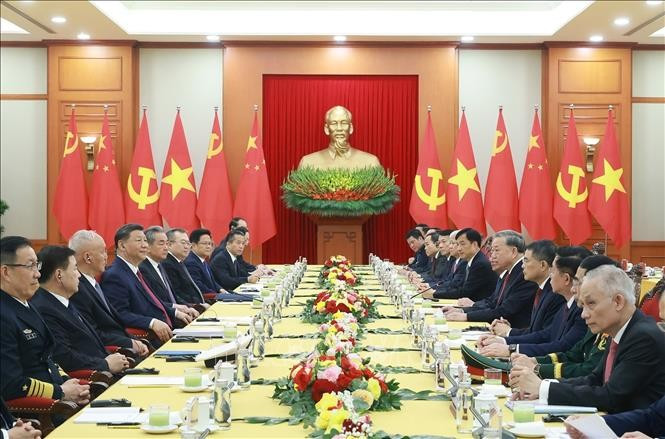 Tổng Bí thư Tô Lâm hội đàm với Tổng Bí thư, Chủ tịch nước Trung Quốc Tập Cận Bình. Ảnh: Thống Nhất/TTXVN Tổng Bí thư Tô Lâm hội đàm với Tổng Bí thư, Chủ tịch nước Trung Quốc Tập Cận Bình. Ảnh: Thống Nhất/TTXVN