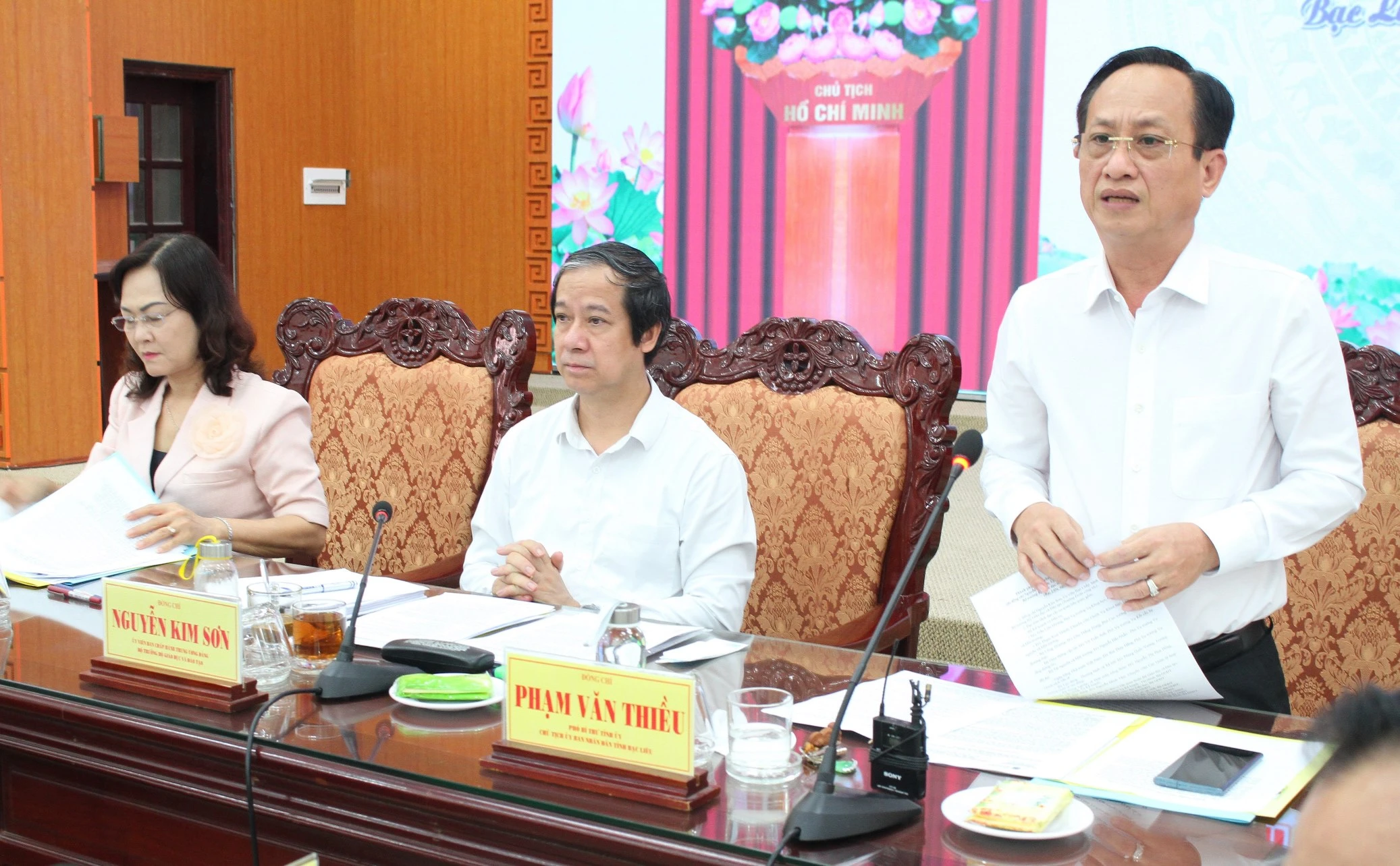 Ông Phạm Văn Thiều, Chủ tịch UBND tỉnh Bạc Liêu phát biểu tại buổi làm việc. Ông Phạm Văn Thiều, Chủ tịch UBND tỉnh Bạc Liêu phát biểu tại buổi làm việc.