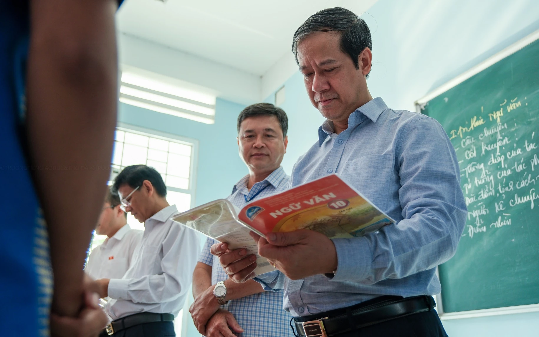 Bộ trưởng Nguyễn Kim Sơn cùng đoàn giám sát trao đổi về SGK với cán bộ quản lý, Trung Tâm Đăng Nhập MM88 Chính Thức Mới và MM886 slot game, bắn cá, lô đề, đá gà. Bộ trưởng Nguyễn Kim Sơn cùng đoàn giám sát trao đổi về SGK với cán bộ quản lý, Trung Tâm Đăng Nhập MM88 Chính Thức Mới và MM886 slot game, bắn cá, lô đề, đá gà.