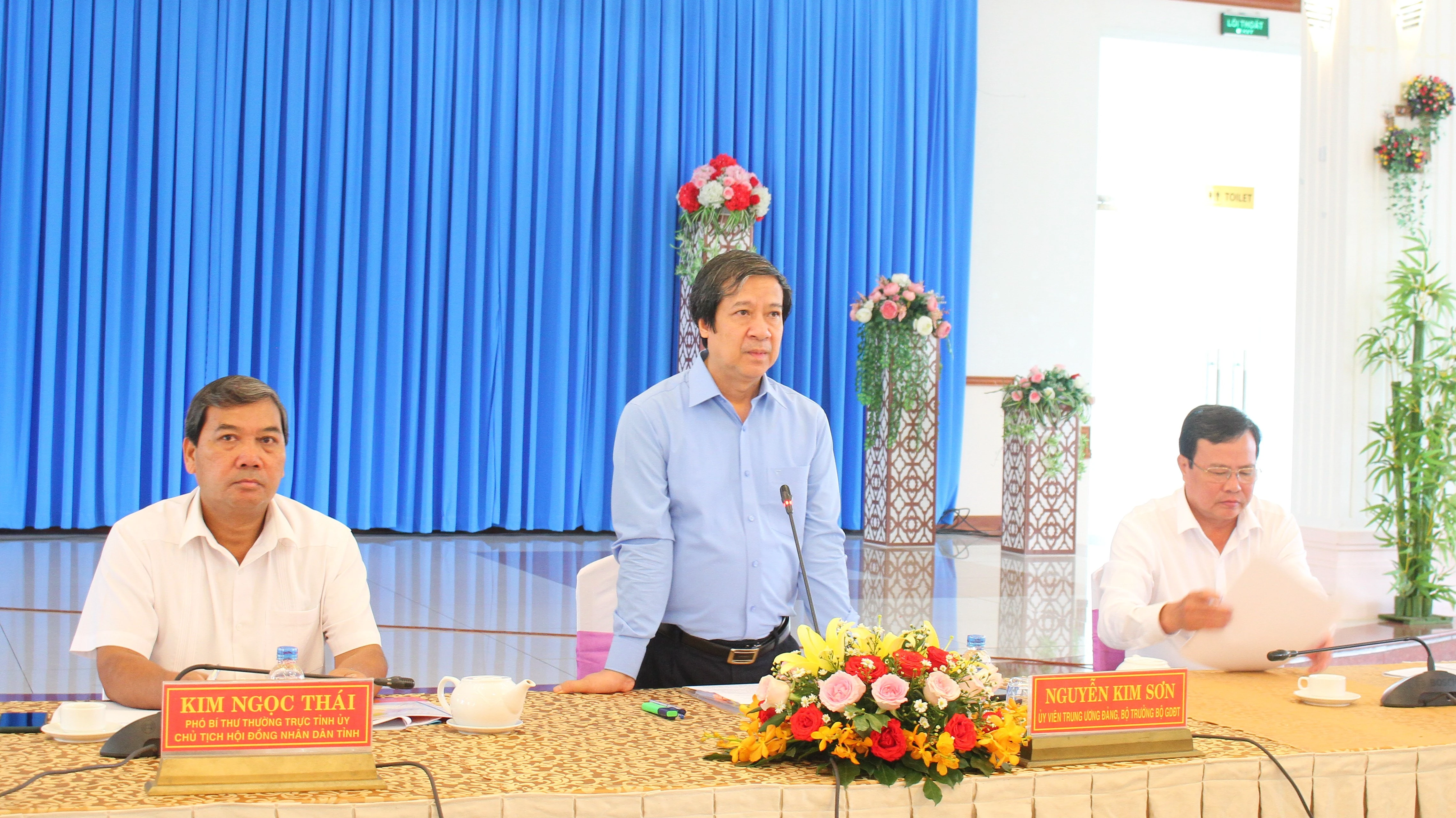 Bộ trưởng Nguyễn Kim Sơn phát biểu tại buổi làm việc. Bộ trưởng Nguyễn Kim Sơn phát biểu tại buổi làm việc.