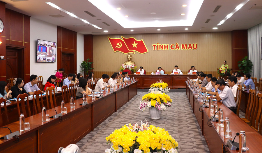 hoi-nghi-1.jpg