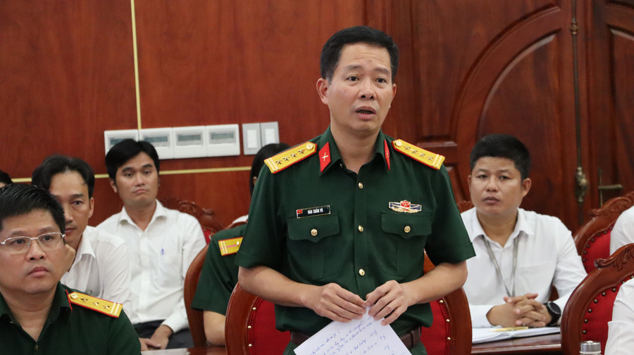 Đại tá Đào Xuân Vũ, Phó Tổng Giám đốc Viettel phát biểu tại buổi lễ. img-4451.jpg