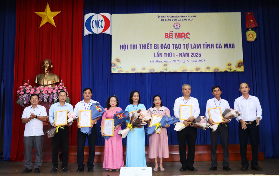 hoi-thi-thiet-bi-7.jpg